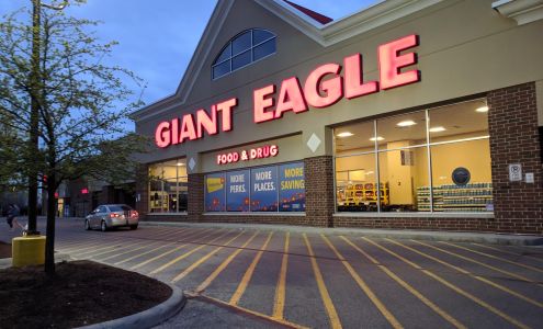 Giant Eagle Supermarket