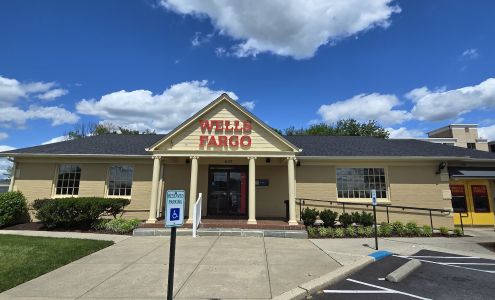 Wells Fargo Bank Gaithersburg