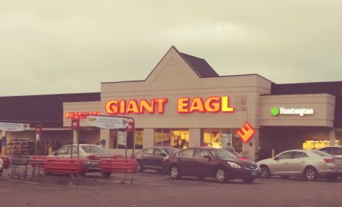 Giant Eagle Supermarket