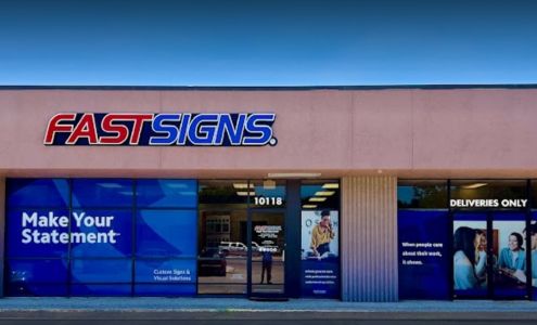 FASTSIGNS