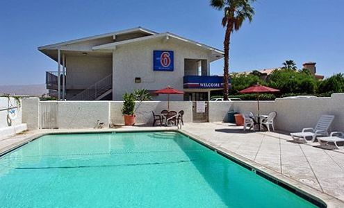 Motel 6 Dallas, TX - Forest Lane