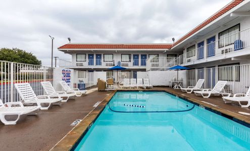 Motel 6 North Richland Hills, TX