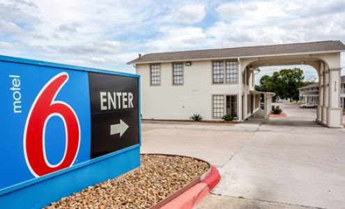 Motel 6 Bryan, TX - College Station