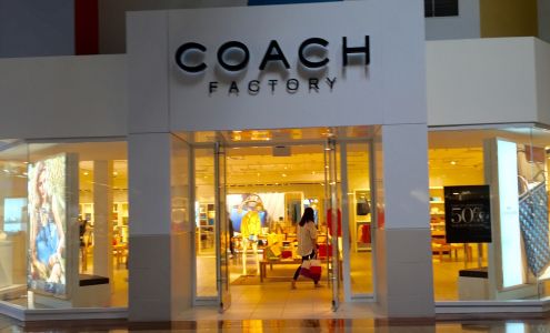 COACH Outlet