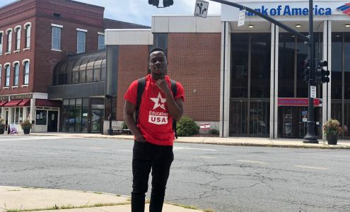 Bank of America (with Drive-thru ATM)