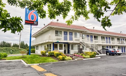 Motel 6 Everett, WA - South