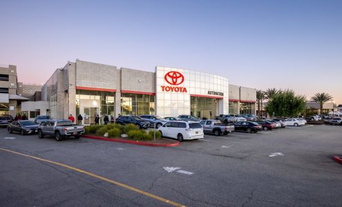 AutoNation Toyota Cerritos