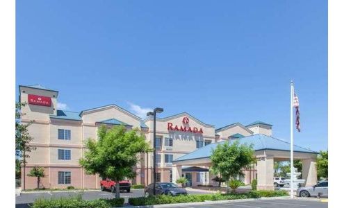 Ramada by Wyndham Fresno Northwest