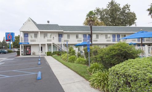 Motel 6 Sacramento, CA - Central