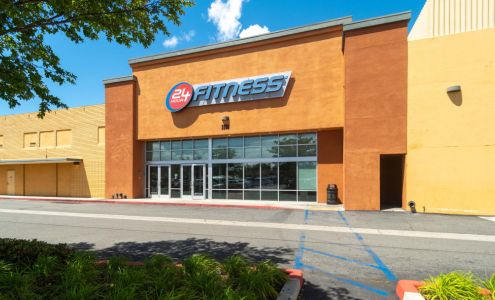 24 Hour Fitness