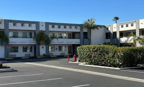 Solara Inn and Suites