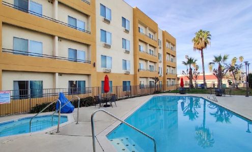 Ramada by Wyndham Bakersfield North