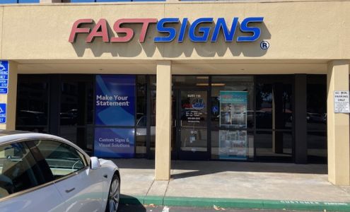 FASTSIGNS