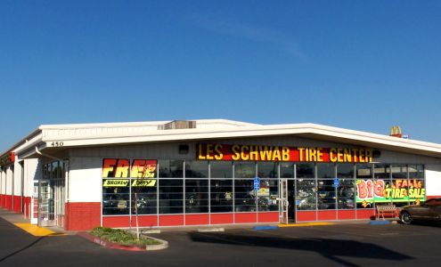 Les Schwab Tire Center