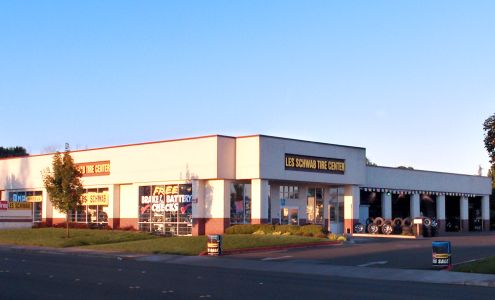 Les Schwab Tire Center