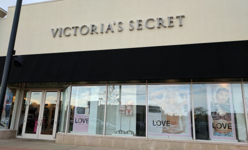 Victoria's Secret & PINK by Victoria's Secret