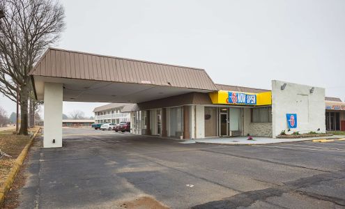 Motel 6 Brinkley, AR