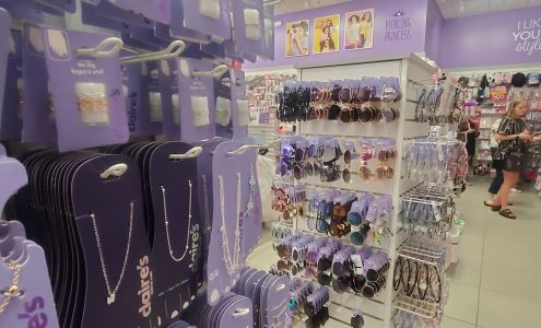 Claire's