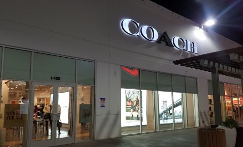 COACH Outlet