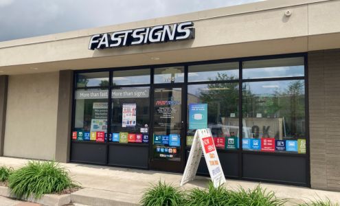 FASTSIGNS