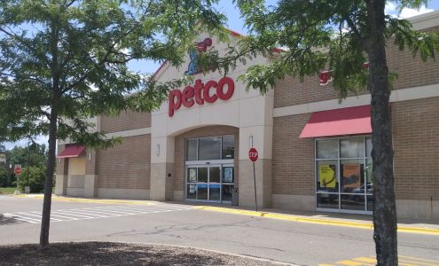 Petco Livonia