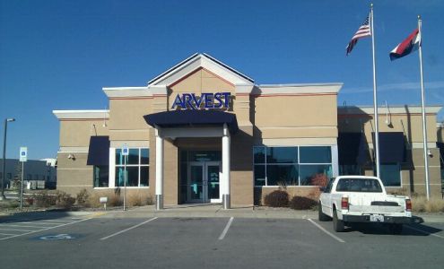 Arvest Bank ATM with Live Teller