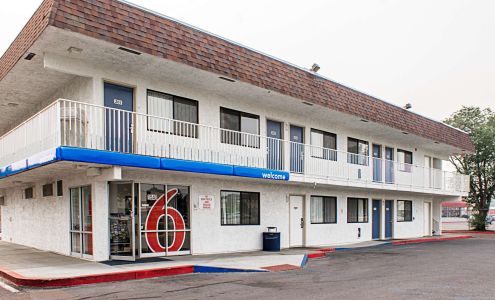 Motel 6 Kalispell, MT