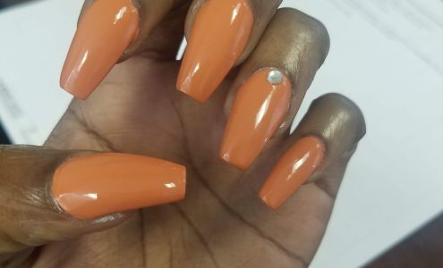 Lovely Nails (Government) APPT ONLY