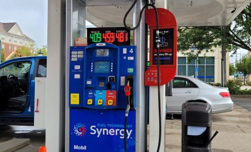 Mobil Newton Highlands