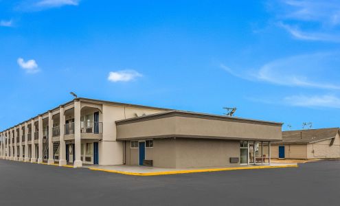 Motel 6 Tupelo, MS - Downtown