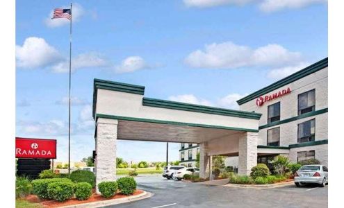 Ramada by Wyndham Pearl/Jackson Airport