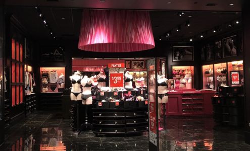 Victoria's Secret & PINK by Victoria's Secret