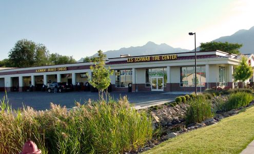 Les Schwab Tire Center