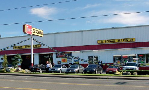 Les Schwab Tire Center