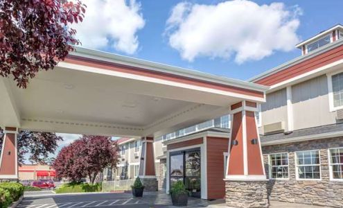 Ramada by Wyndham Moses Lake