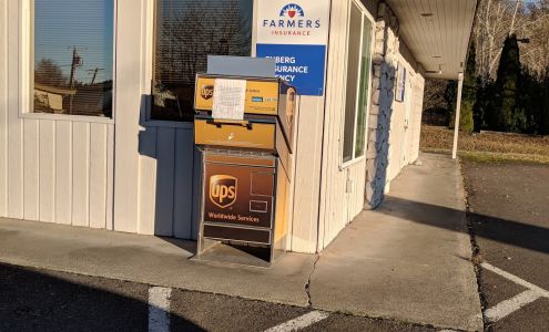UPS Self-Serve Drop Box