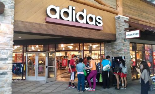 adidas Outlet Store Baraboo