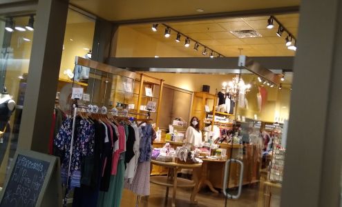 francesca's Eau Claire