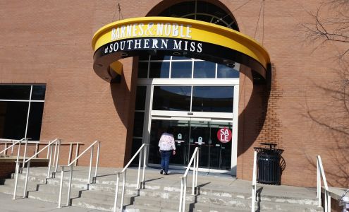 Barnes & Noble (USM)