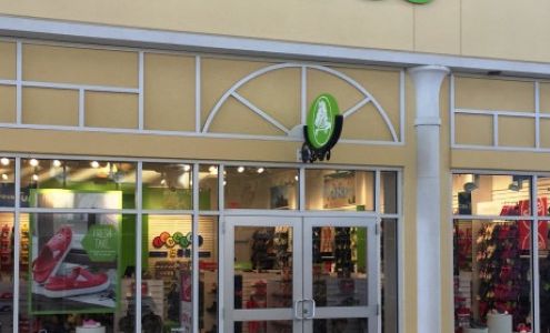 Crocs at Tanger Charleston Outlet