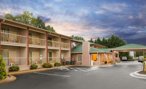 Ramada by Wyndham Maggie Valley