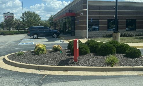 Bank of America (with Drive-thru ATM)