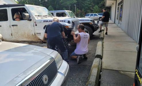 Carquest Auto Parts - DYER AUTO PARTS LLC