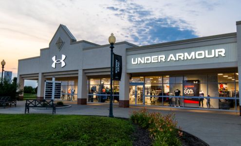 Finger Lakes Premium Outlets