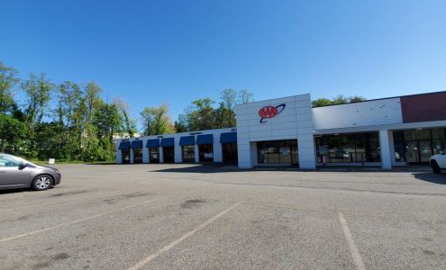 AAA Middletown Car Care Insurance Travel Center