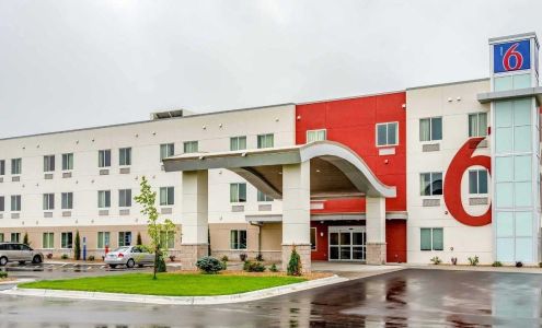 Motel 6 Mankato, MN