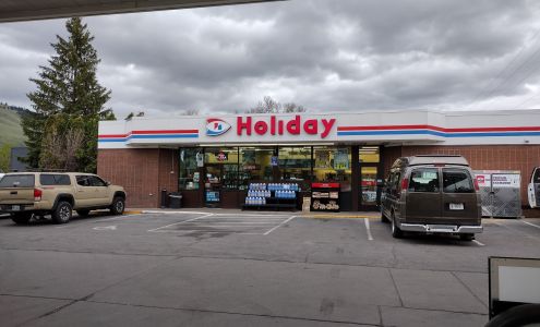 Holiday Stationstores