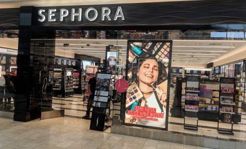 SEPHORA Huntington Station