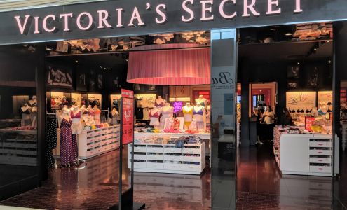 Victoria's Secret & PINK by Victoria's Secret