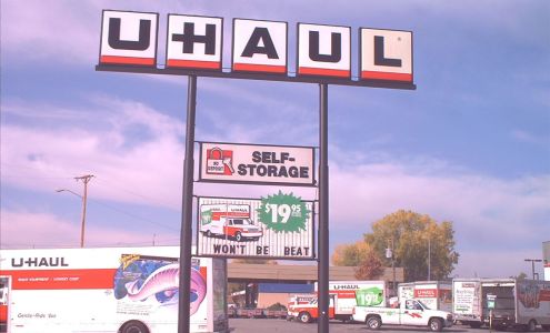 U-Haul Moving & Storage at West Maple St